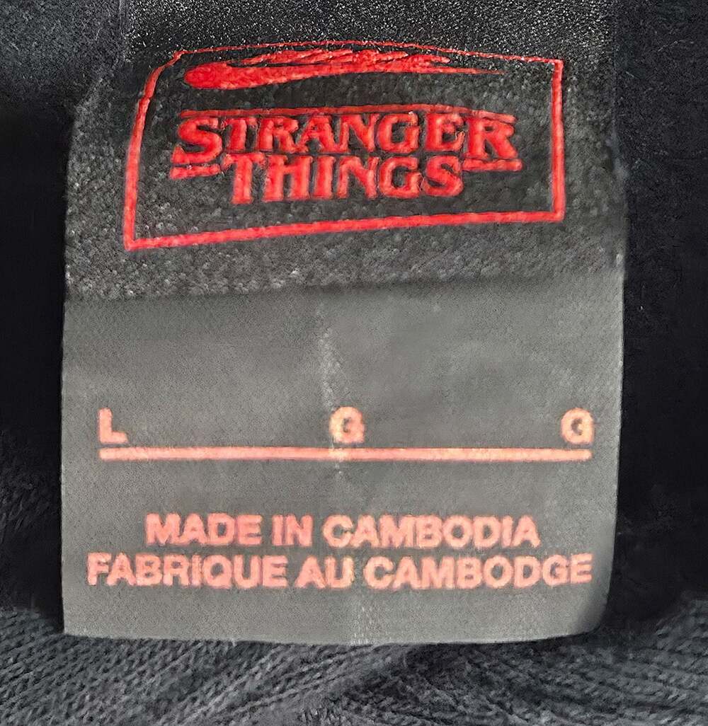 Nike x Stranger Things Hoodie Mens Large Black Red Logo Fleece Sweatshirt - Picture 3 of 9